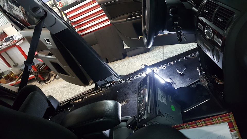 Він заграв! Alphard machete sport + URAL 1