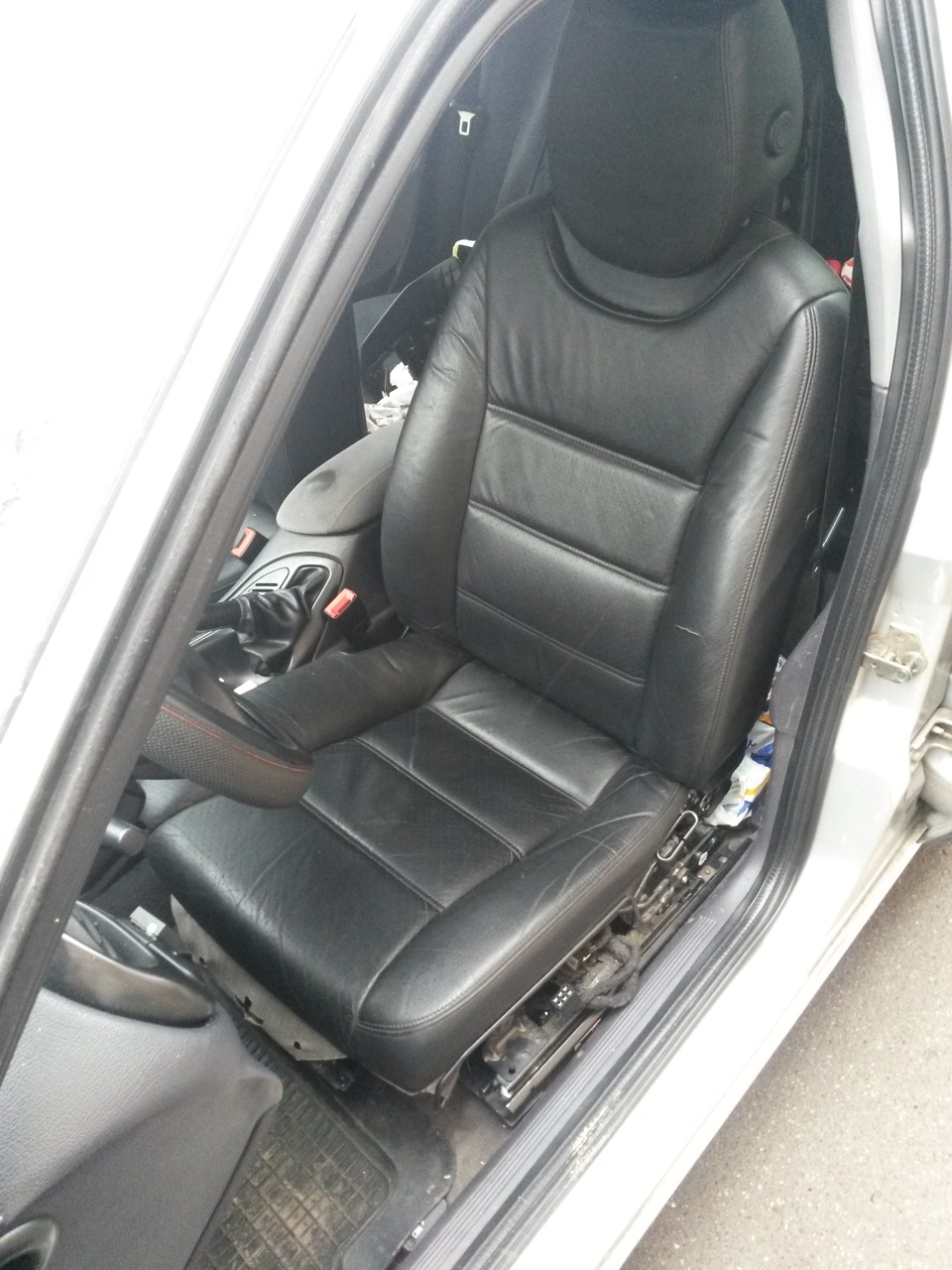 Сидіння Porsche Cayenne 3