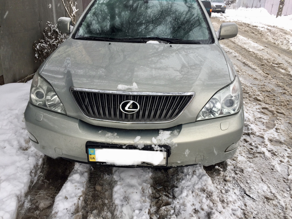 ДТП або міцність Lexus 4