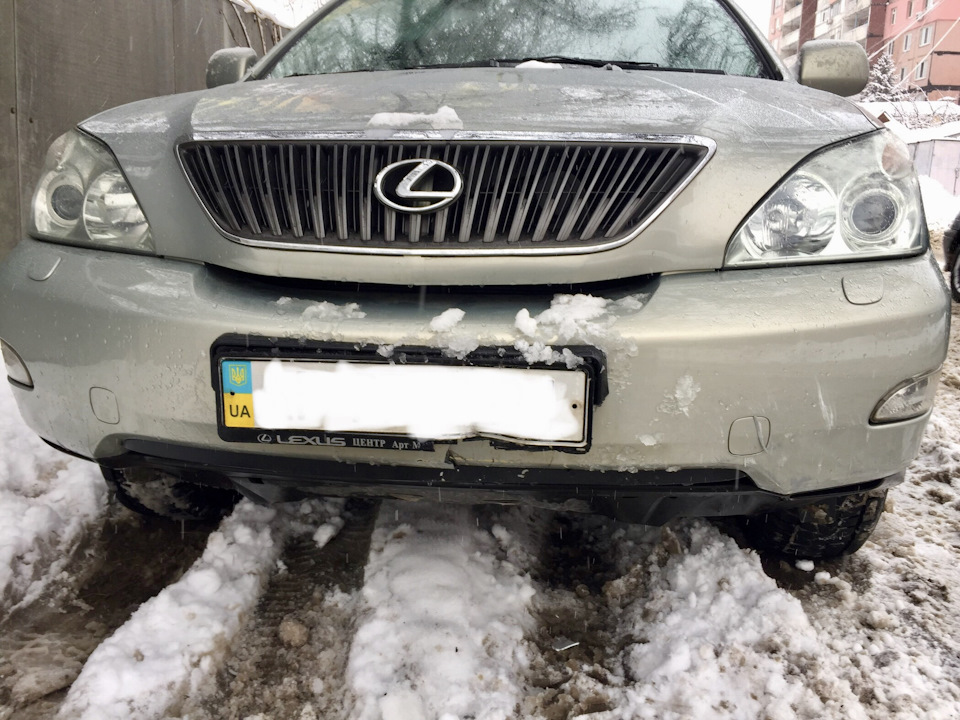 ДТП або міцність Lexus 3