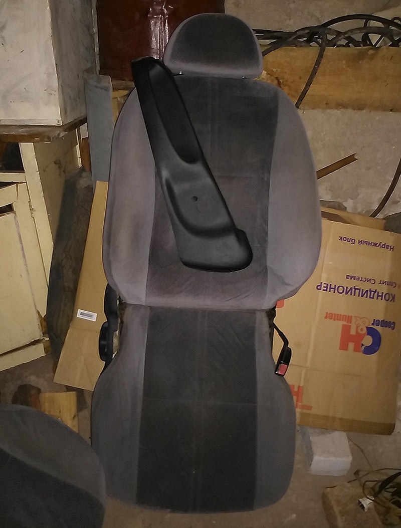 Продам сидіння на Ford Mondeo MK2 1