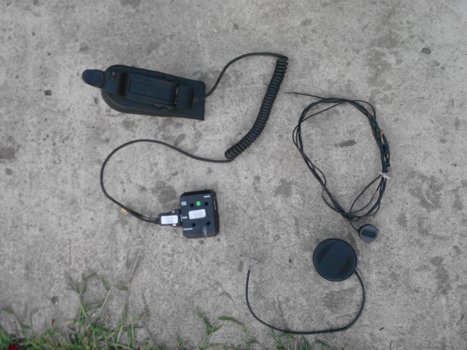 Штатний телефон (Hands Free). Бути чи не бути? 3