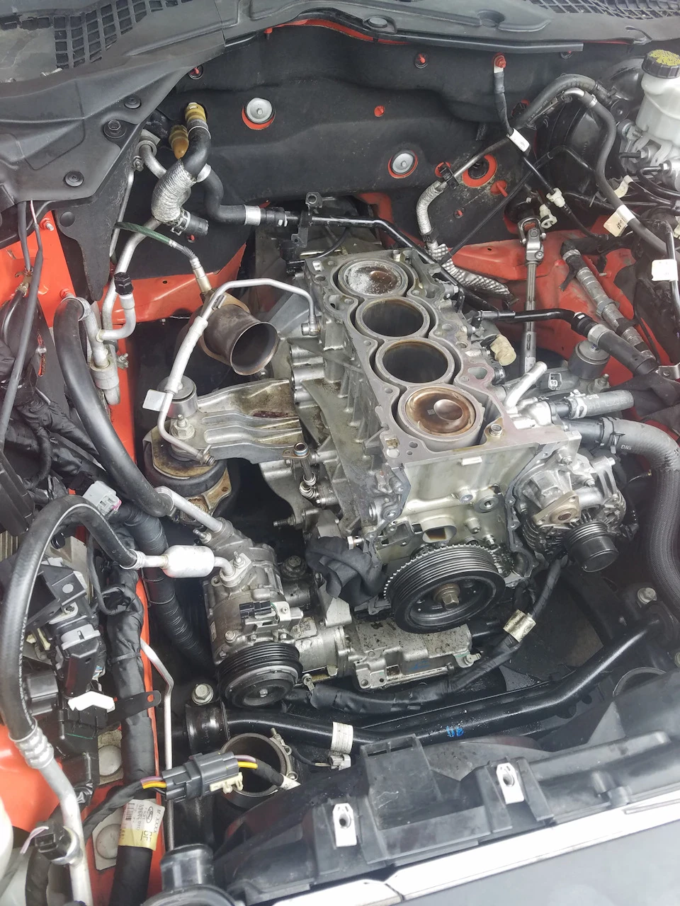 Розкриваємо двигун
