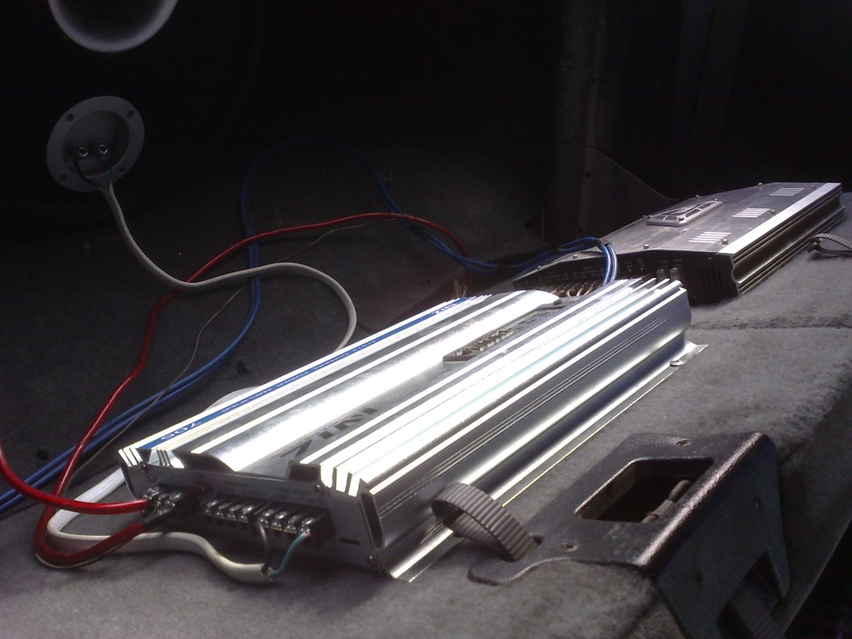 саб 600watt 1