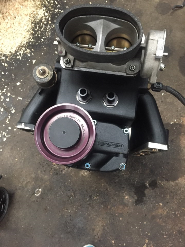 Продаю Saleen supercharger kit 1