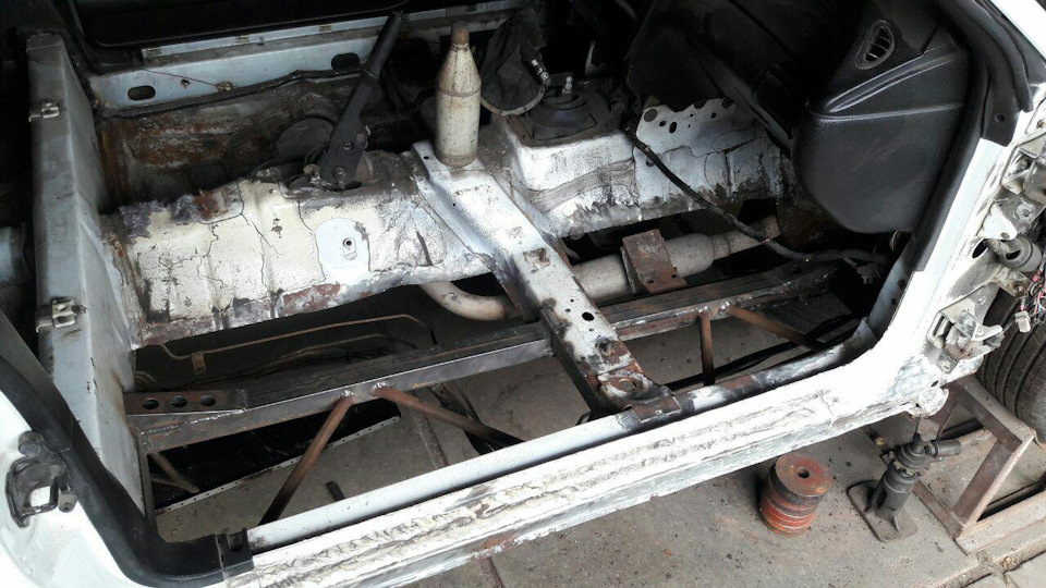 Власні з'єднувачі Subframe 4