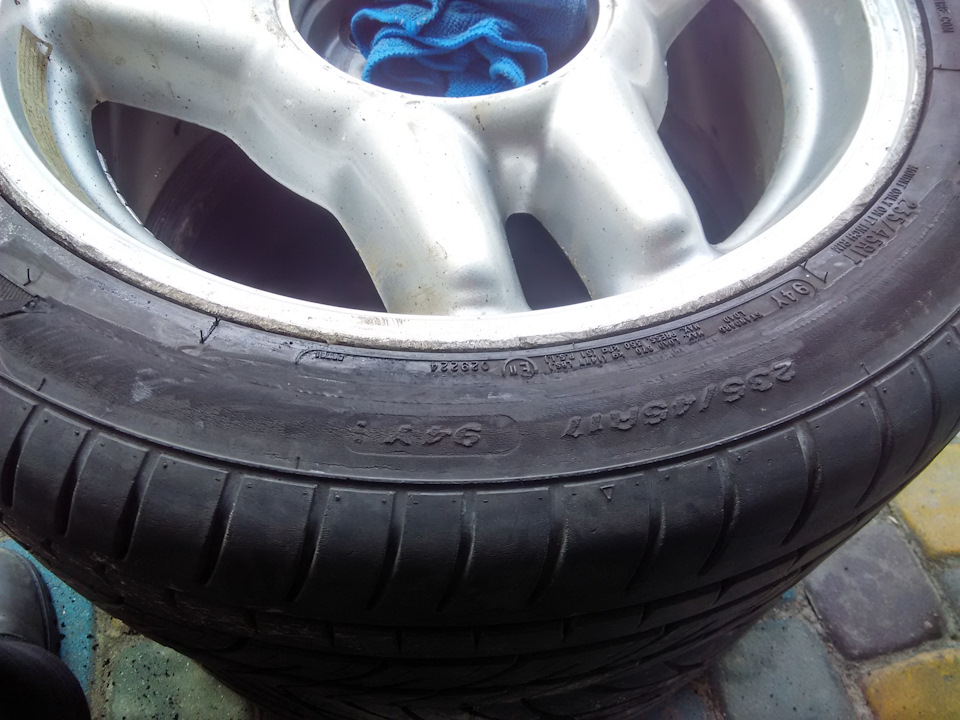 Шини з білими написами (наклейки) Tires with white lettering 2