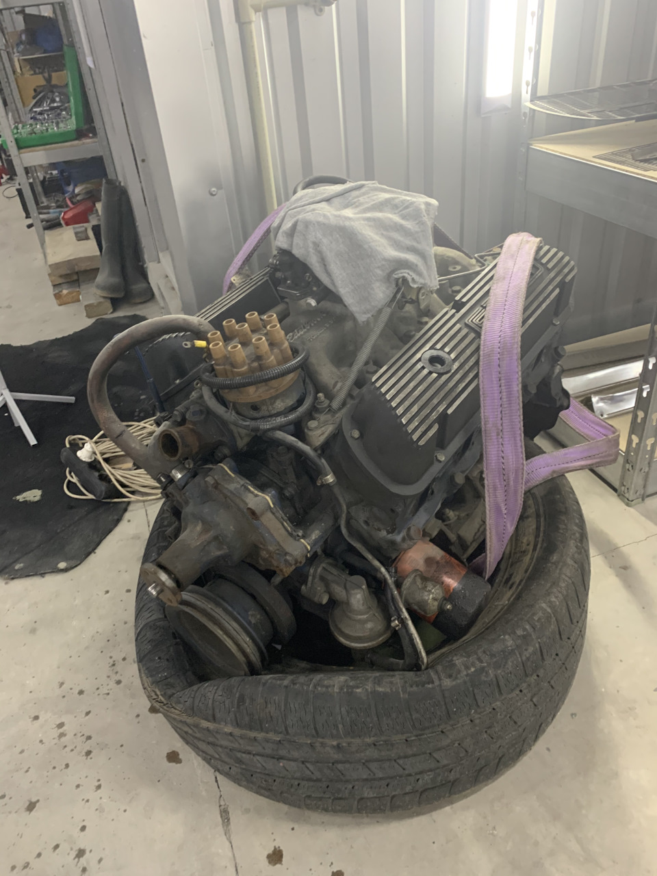 3) Двигун Ford Small Block V8 302 Windsor. І що показало розтин? 3