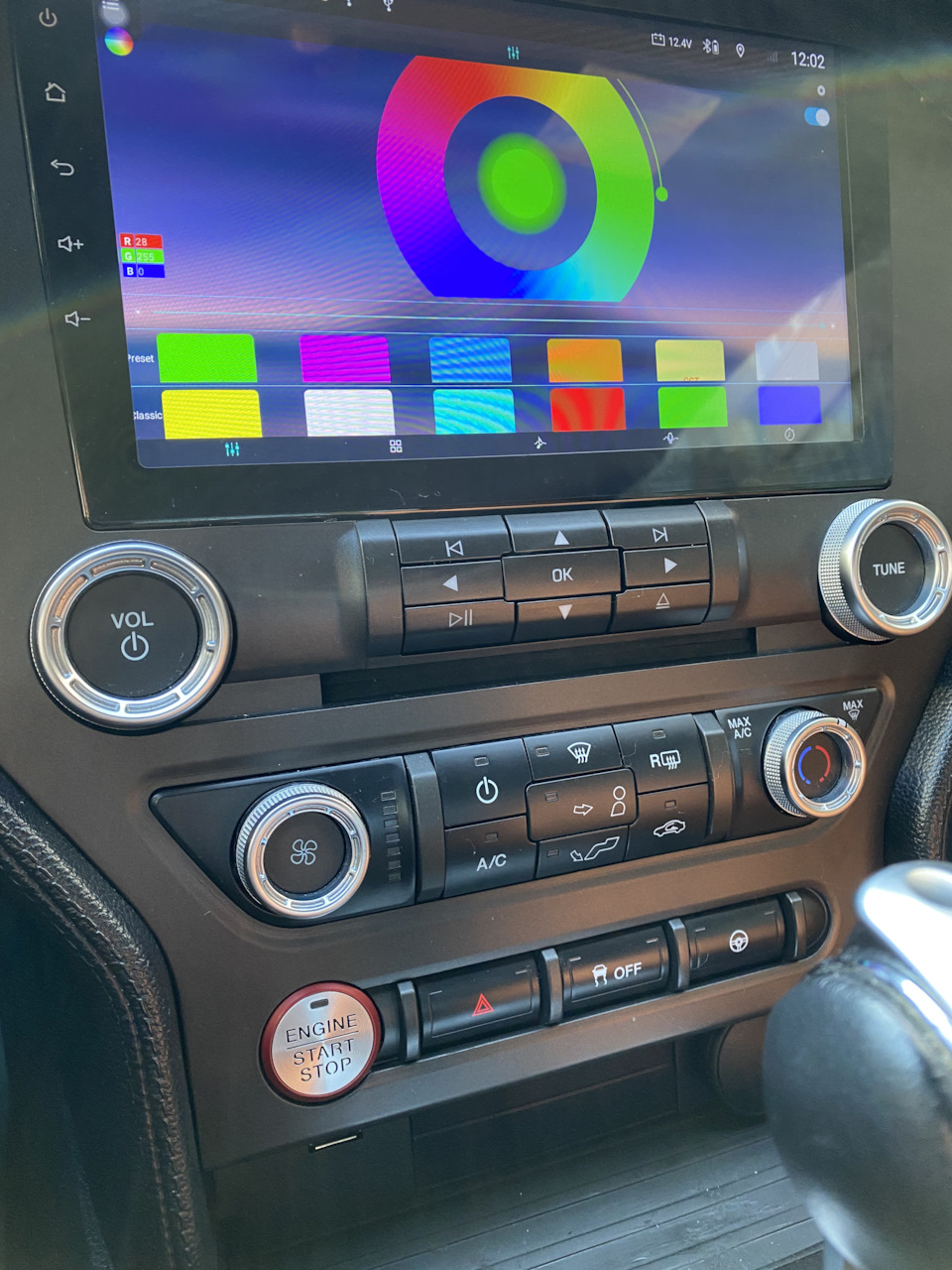 RGB підсвічування з керуванням з магнітоли 4