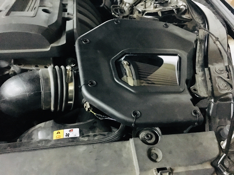Roush Cold Air Intake 1