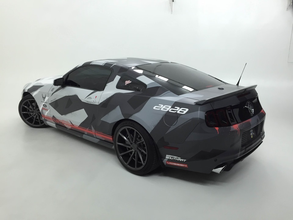 Mustang до Студії 3