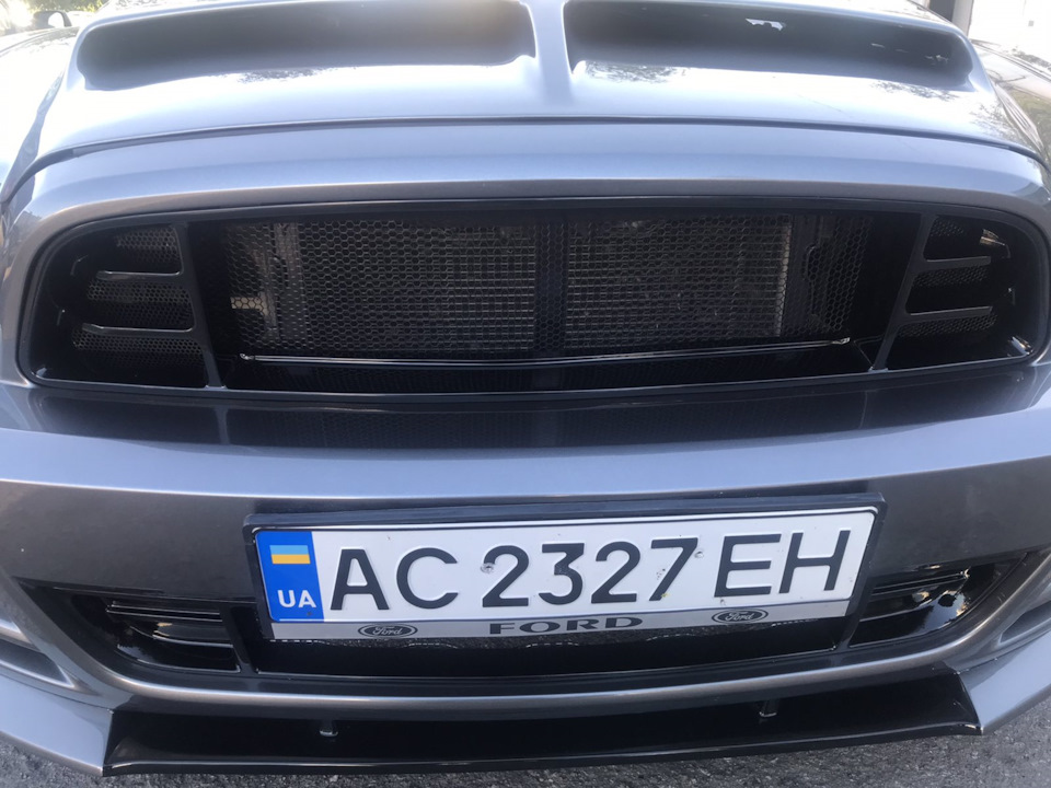 12. Спойлер підборіддя в стилі GT500 від Cervini або спойлер у стилі GT500 3