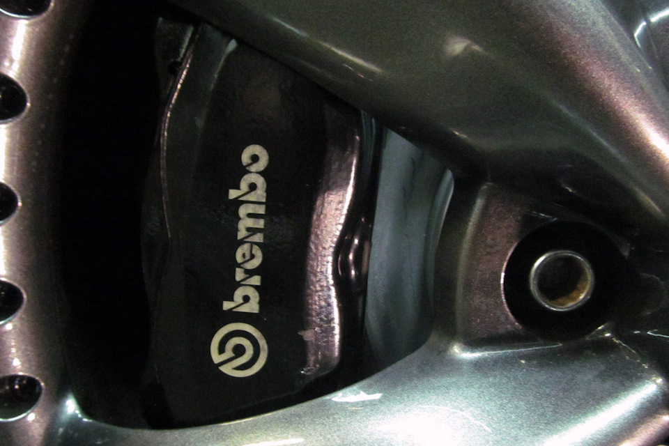Гальма Shelby GT 500 (Brembo + StopTech) 4