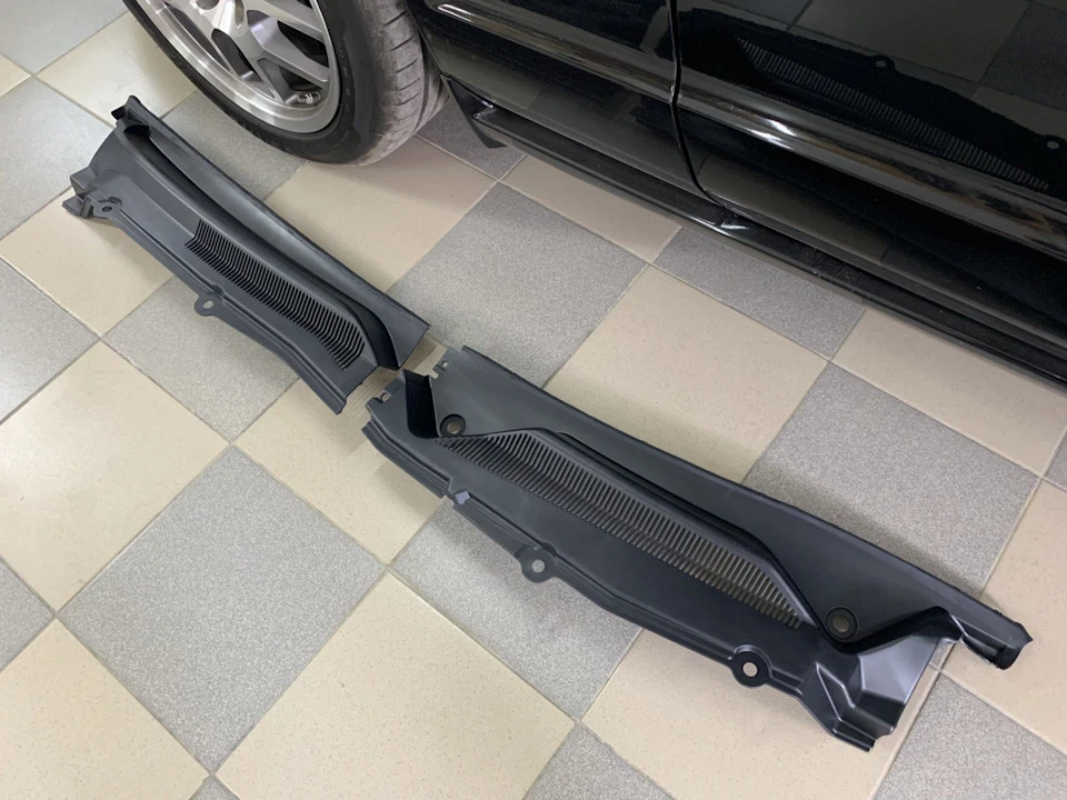 Ford Cowl Vent Grille