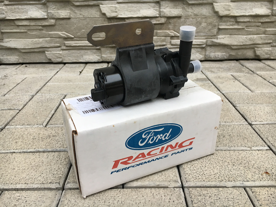 Форд Racing Electric Intercooler Water Pump 2