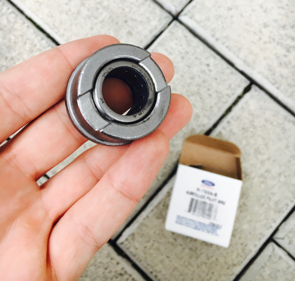 Ford Racing Roller Pilot Bearing 2
