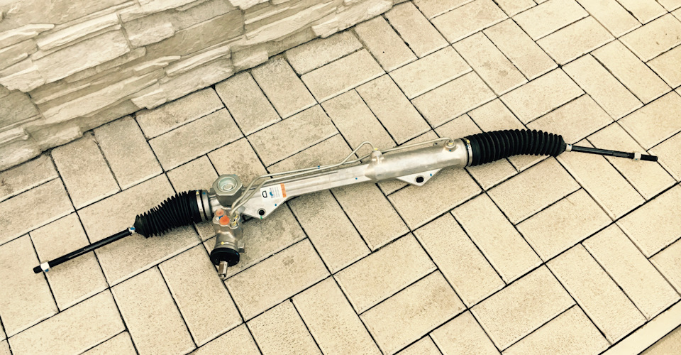 Ford Racing Steering Rack 1