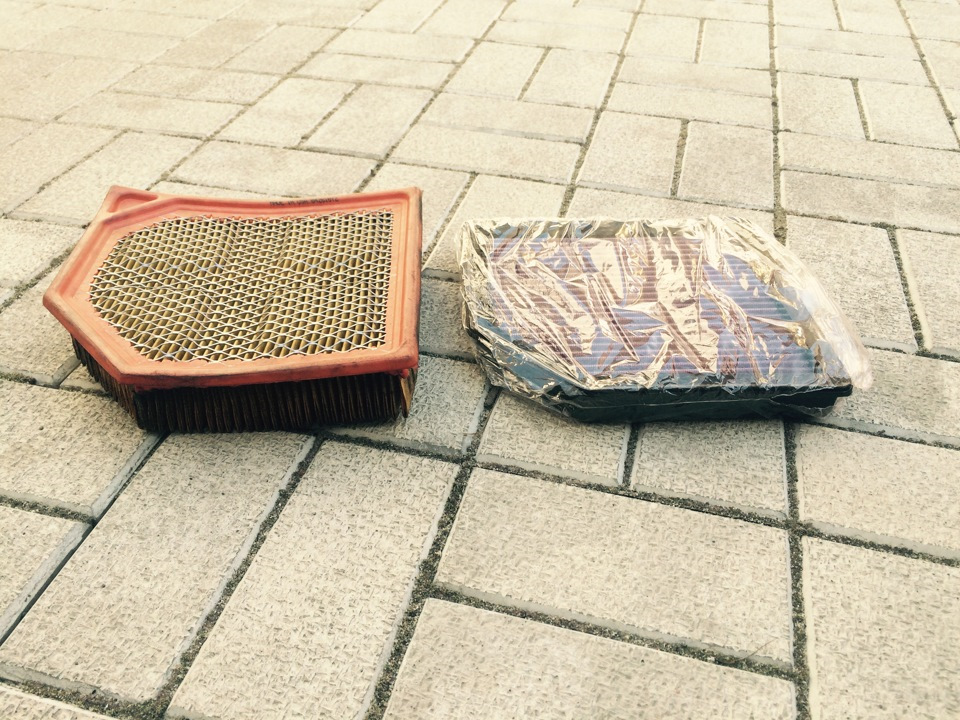 K&N Drop In Replacement Air Filter 4