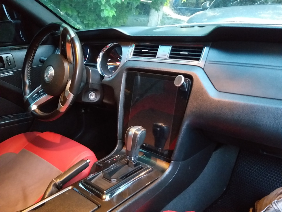 Магнітола Х6 tesla style 3