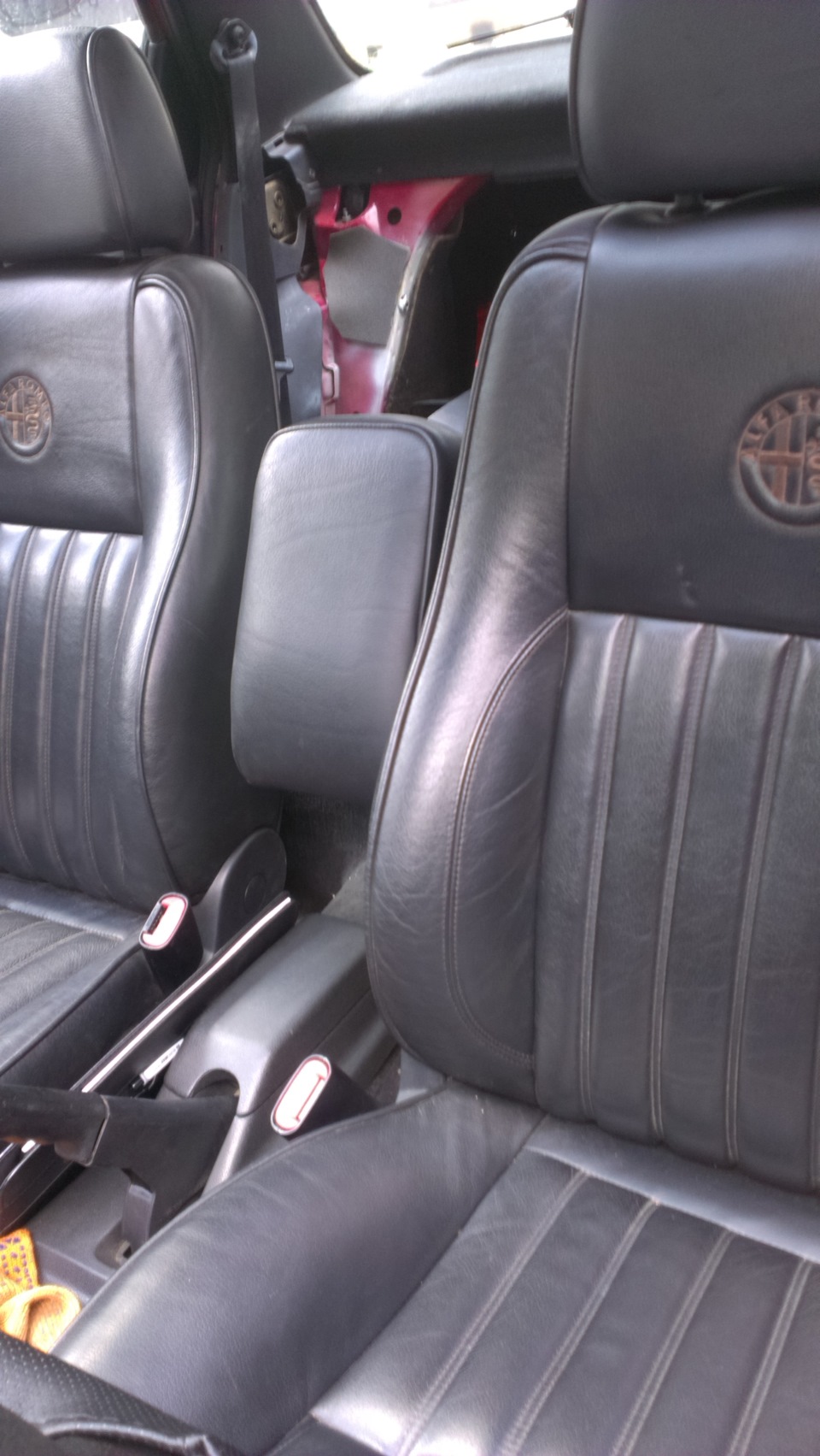 Шкіряні сидіння Alfa-Romeo 156 (MOMO) 5