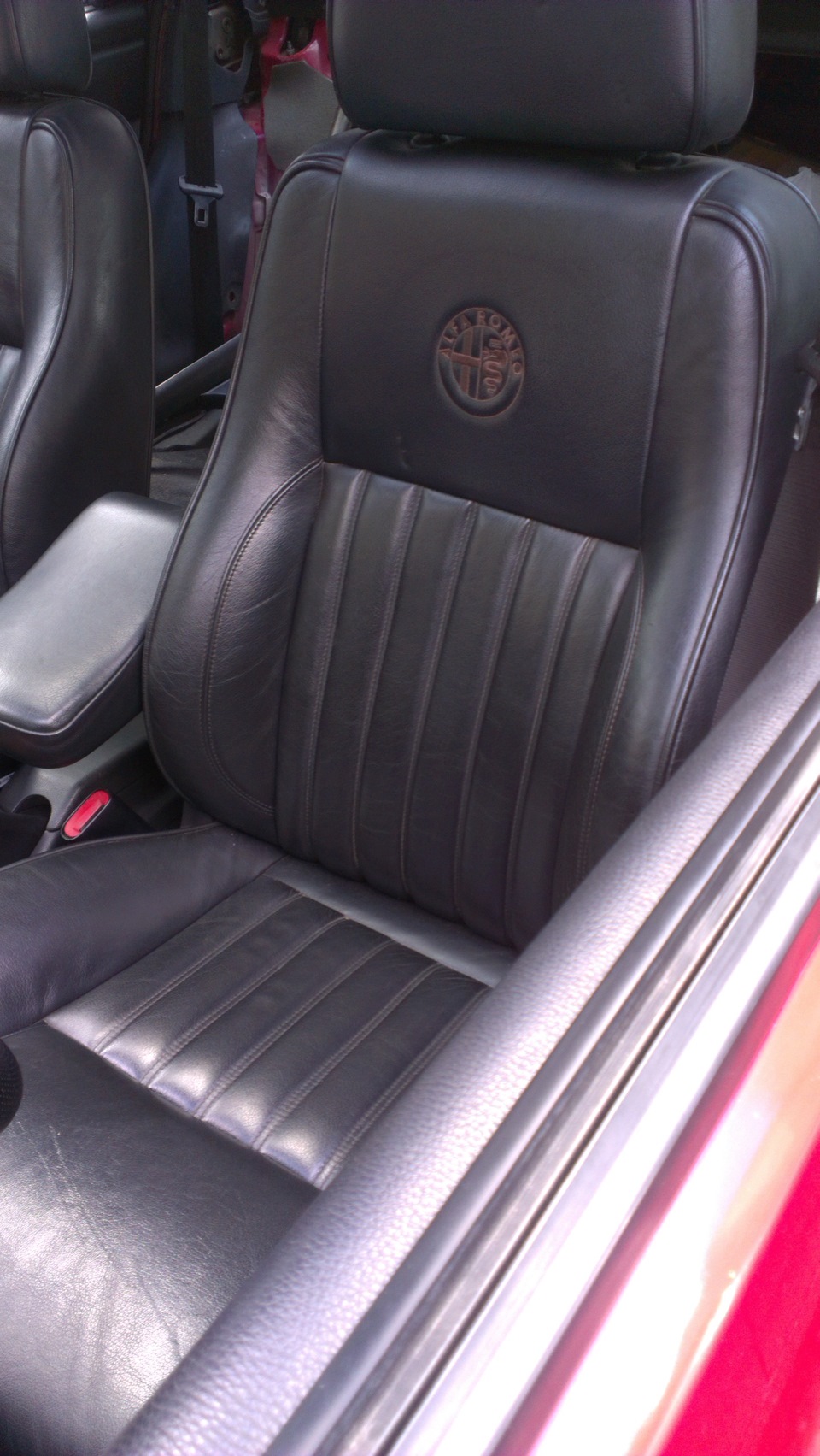 Шкіряні сидіння Alfa-Romeo 156 (MOMO) 2