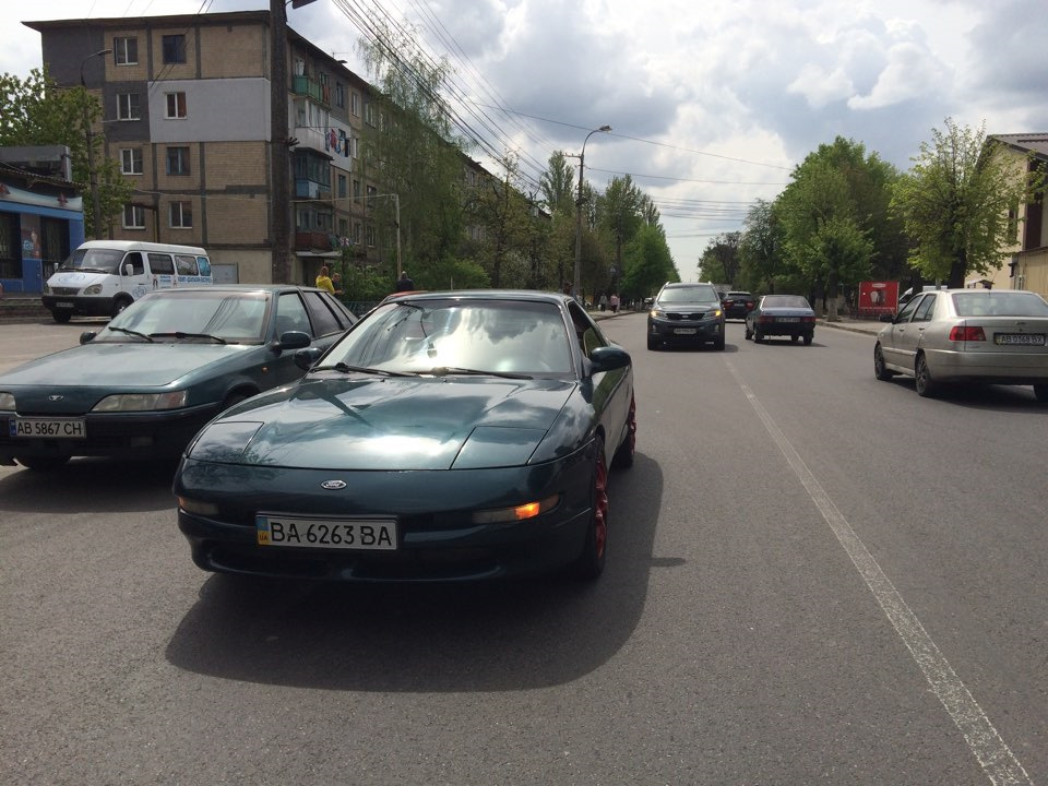 Ford Probe vs KIA Sorento 1