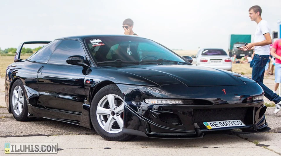 А тим часом Хишник їздив до Полтави на Адреналін Фест ... Ford Probe TUNING