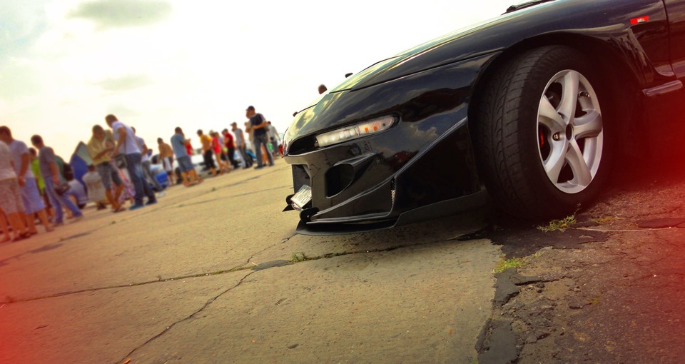 А тим часом Хишник їздив до Полтави на Адреналін Фест ... Ford Probe TUNING 2