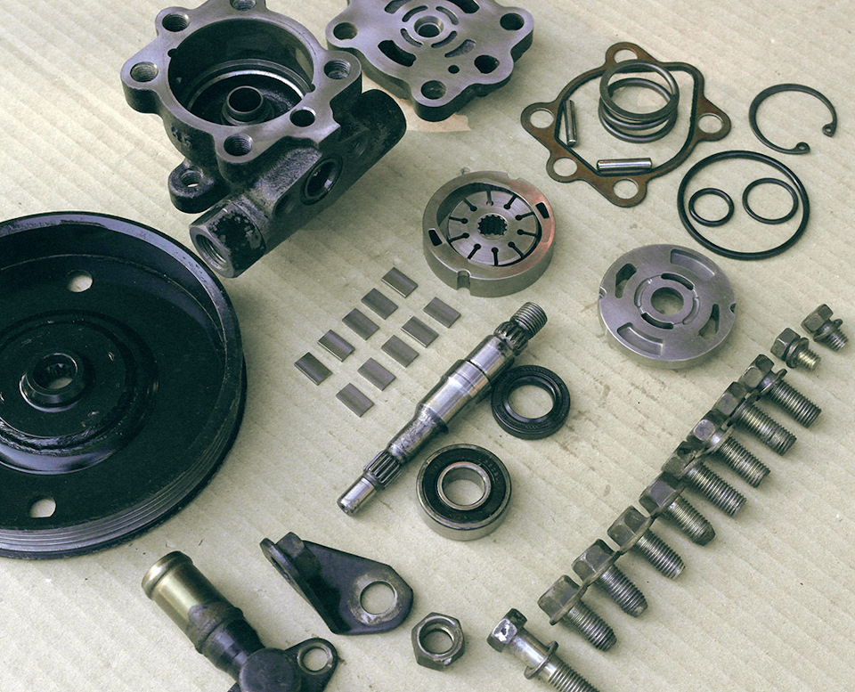 Ремонт насоса ГУР. Ford Probe power steering pump repair. 1