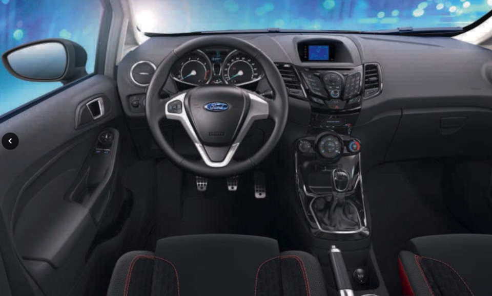 Салон Fiesta MK7 vs Fiesta MK8 vs Puma MK2 1