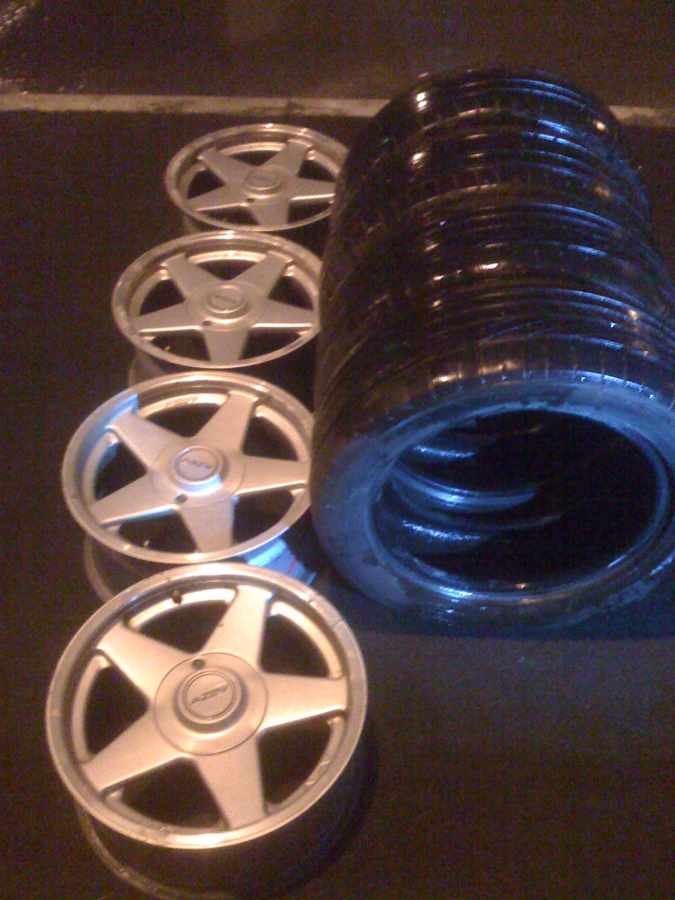 cult wheels AZEV A. BORBET A 1