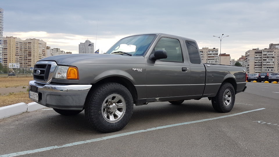 TOYO Open Country 4