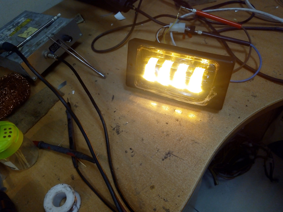 LED туманки двокольорові 4