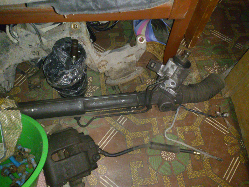 Ще запчастини на продаж) 4