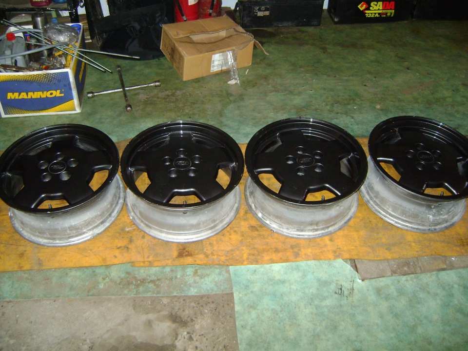 Прикупив диски Cosworth. 2