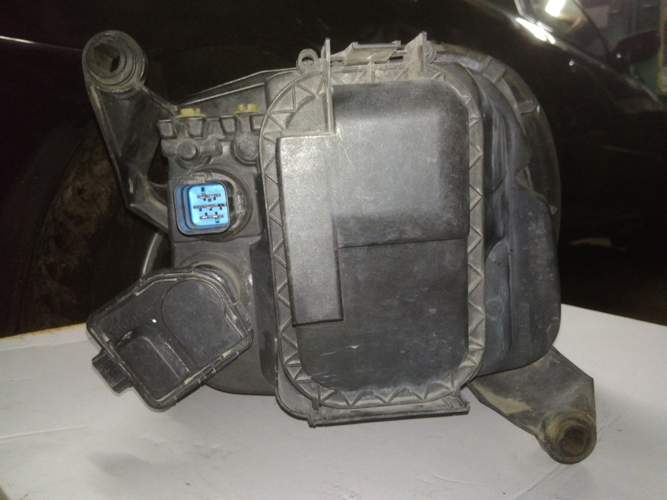 Продам Фару . 4