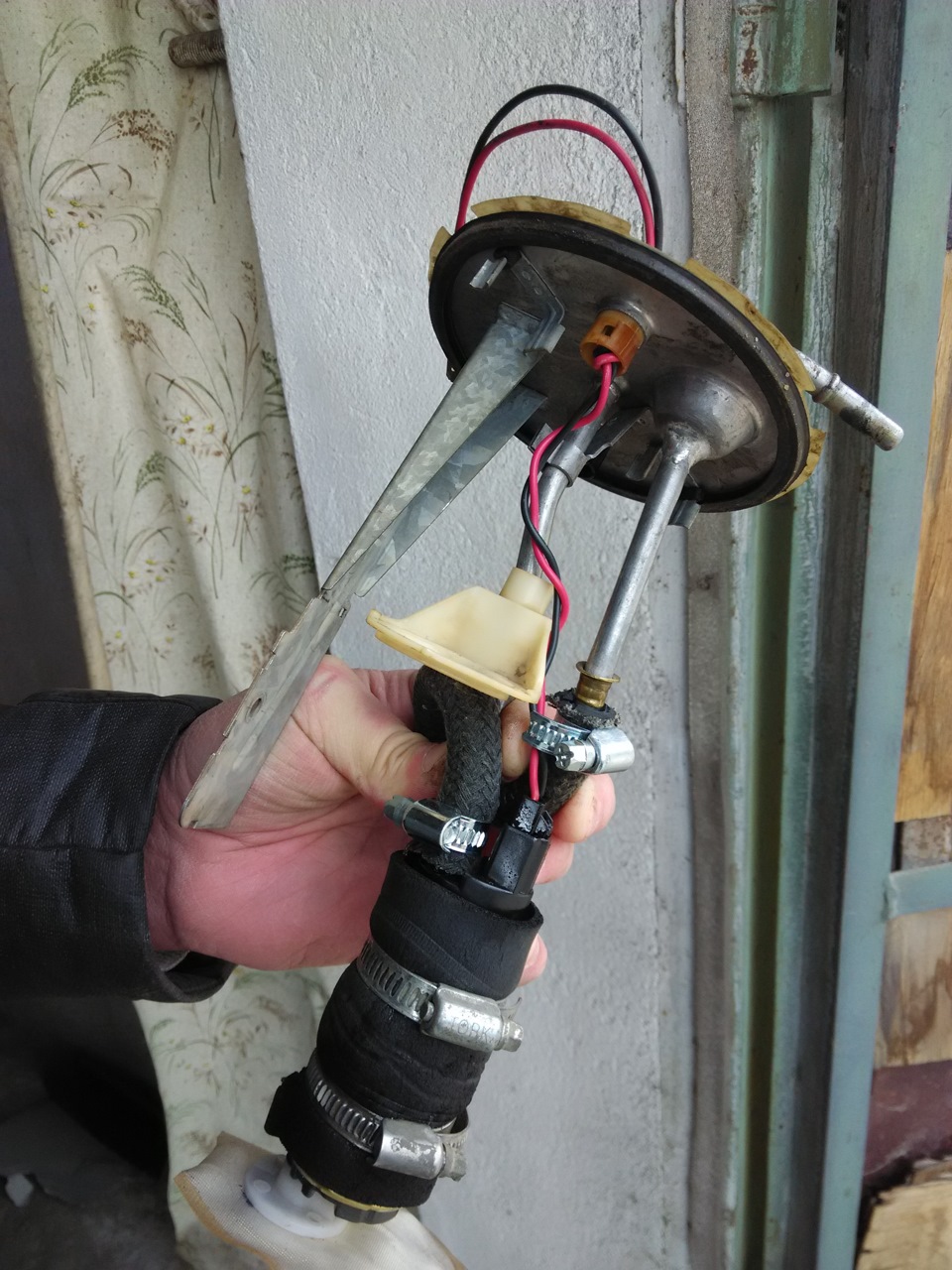 Мовчить паливний насос 3