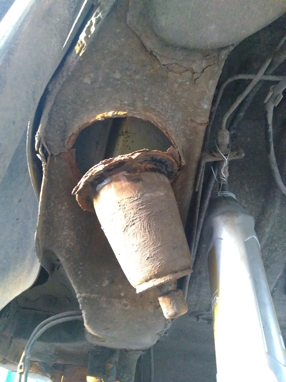 Ремонт задніх лонжеронів ч.1 5