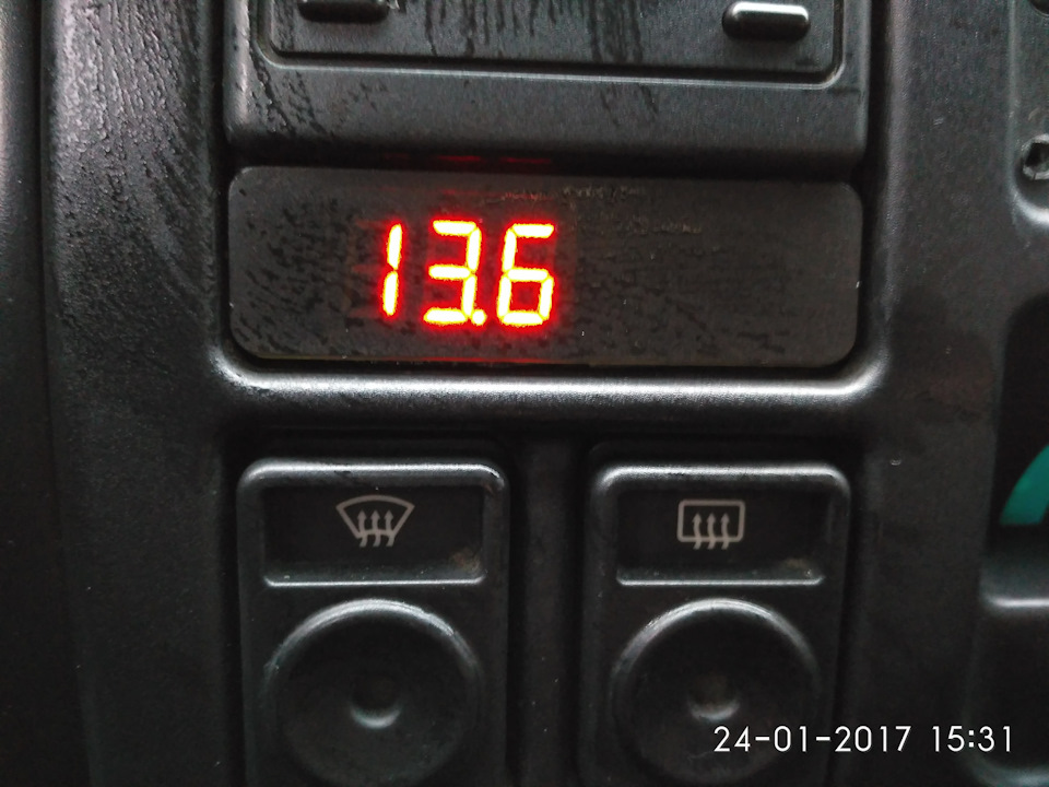 Відновлення підсвічування панелі печі+панелі приладів+перевірка панелі приладів та встановлення вольтметра. 3