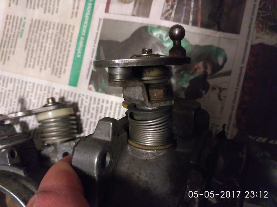 Заміна дросельної заслінки (DOHC). 5