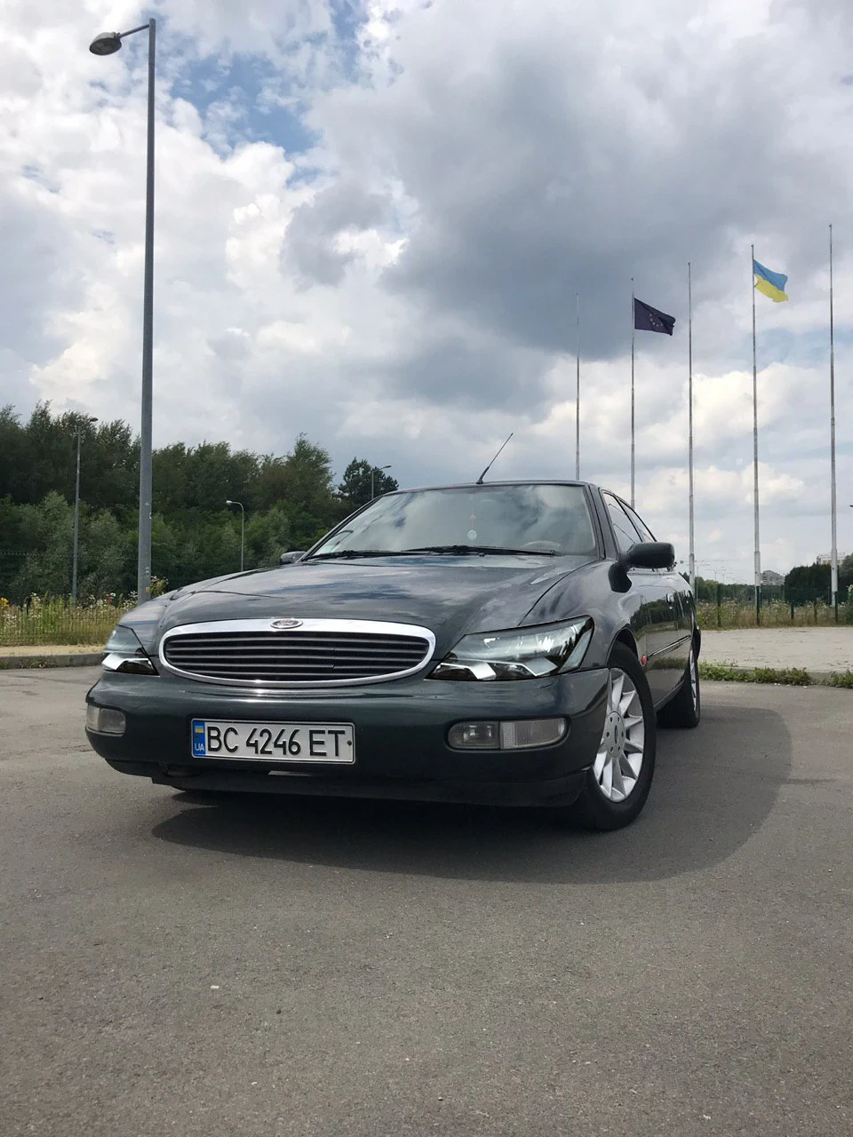 Поставив фари від пасату на скорпіо 2