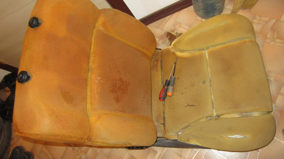 Прання сидінь