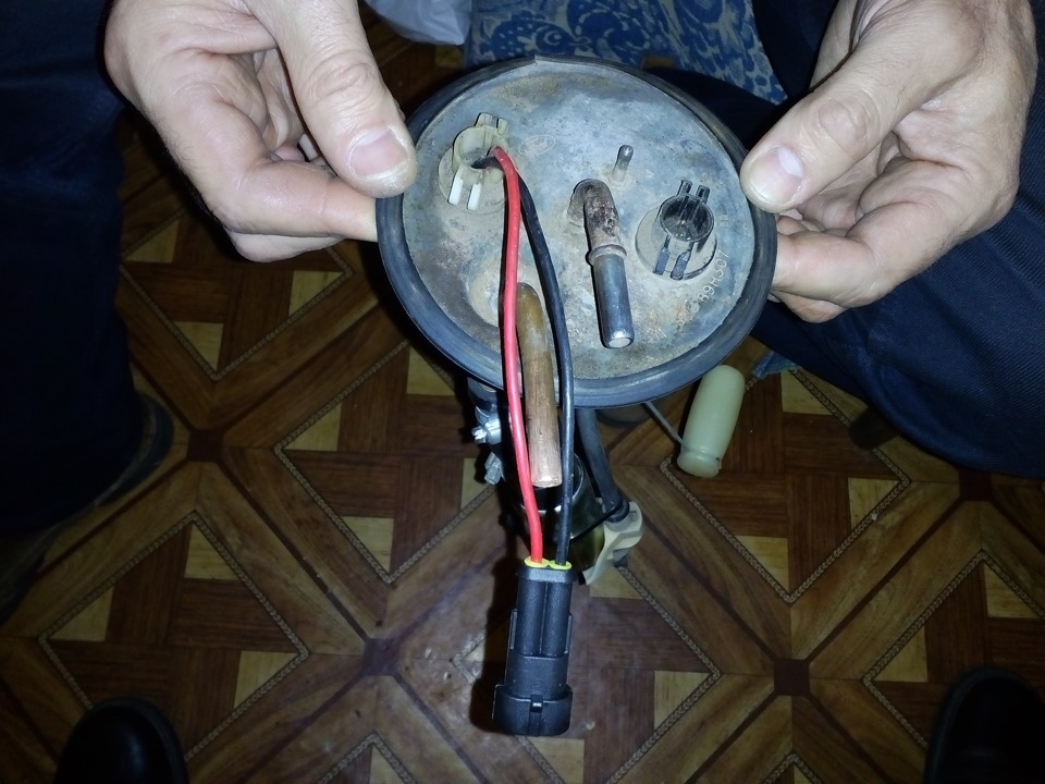 Епопея з проводами на бензонасос 5