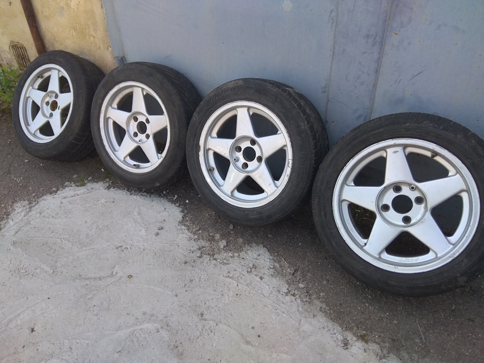 Azev R16 4x108 продаю. 2