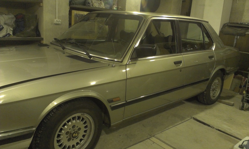 BMW E28 у моєму гаражі. 2
