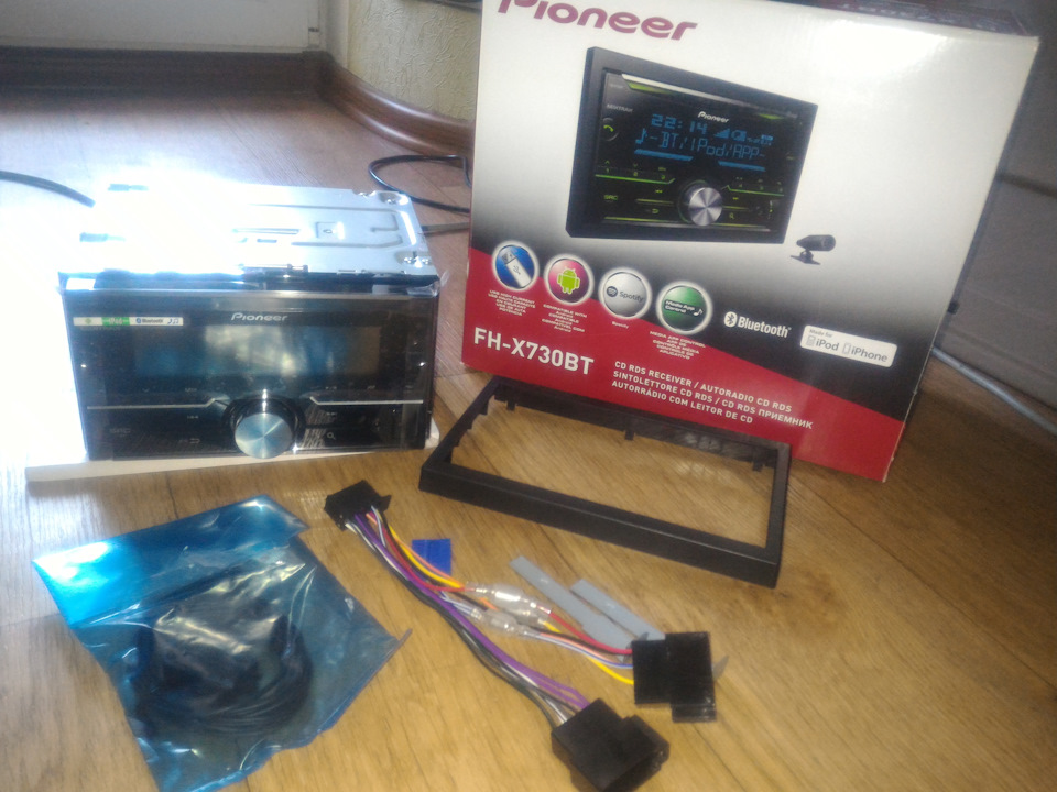 Магнітол Pioneer FH-X730BT 1