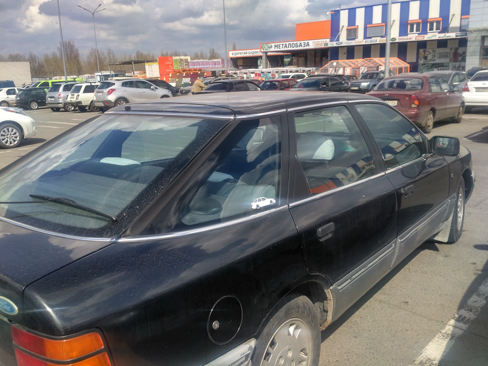 Наклейка Ford Scorpio 5