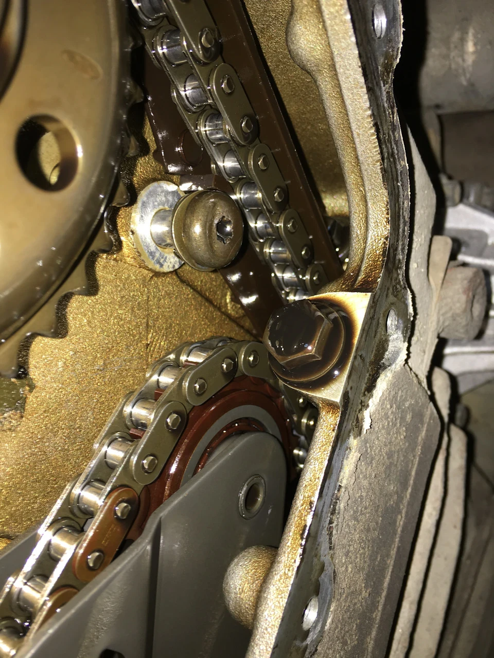 Коротко про довге ... або як я лагодив DOHC 2.3