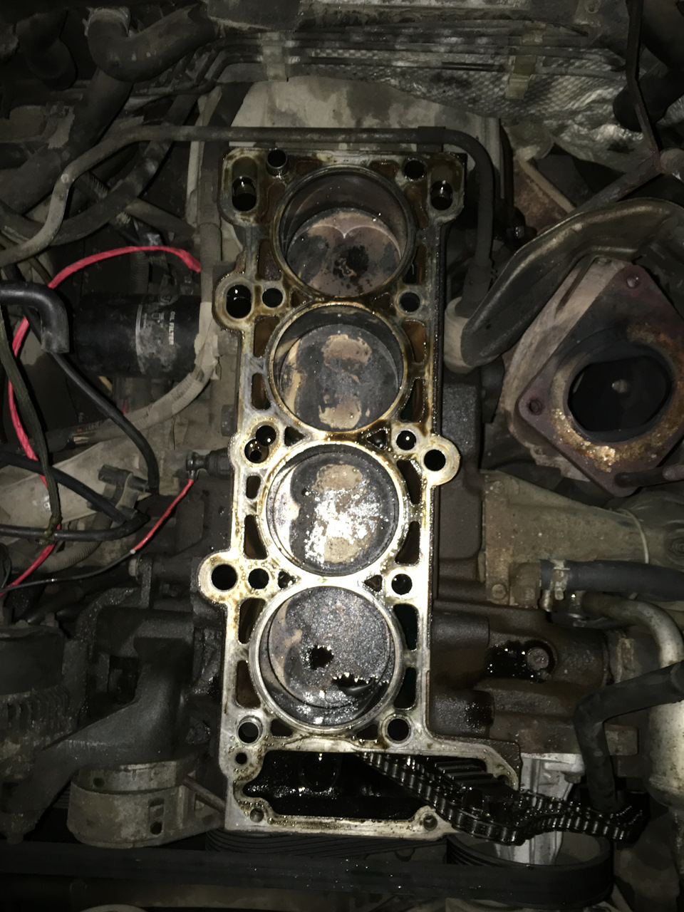 Коротко про довге ... або як я лагодив DOHC 2.3 4