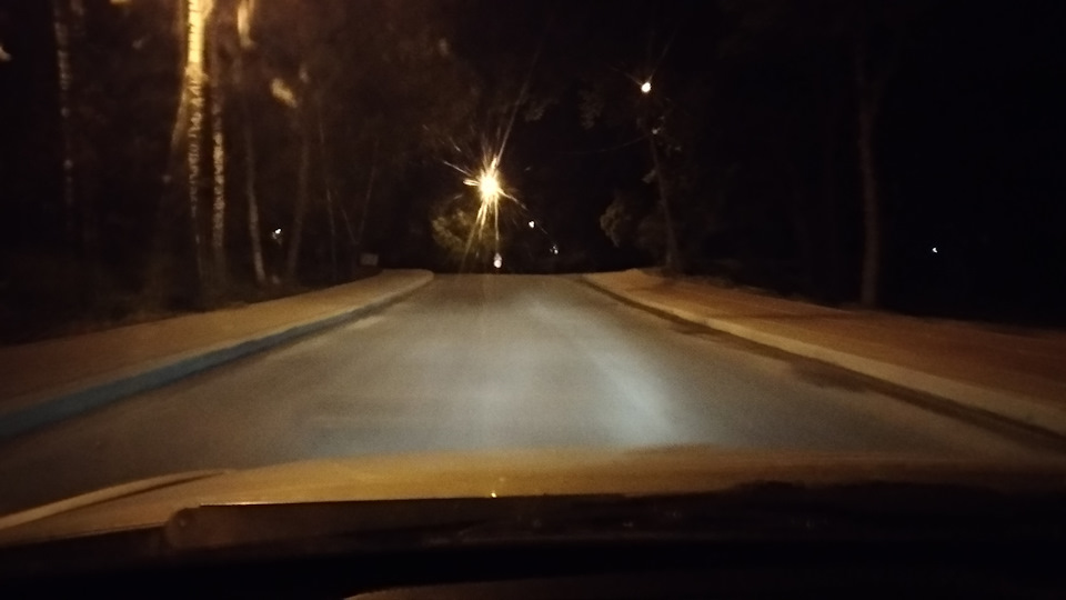 Заміна лампочок ближнього освітлення Н4 5